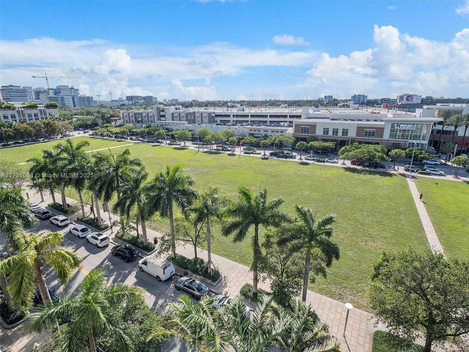 Small Image of 3470 EAST COAST AVE #H1605, Miami Number 53