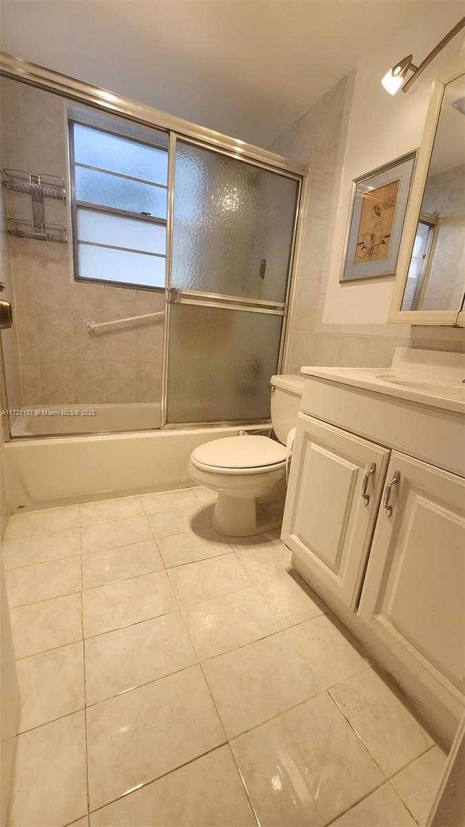 Small Image of 564 DURHAM T #564, Deerfield Beach Number 16