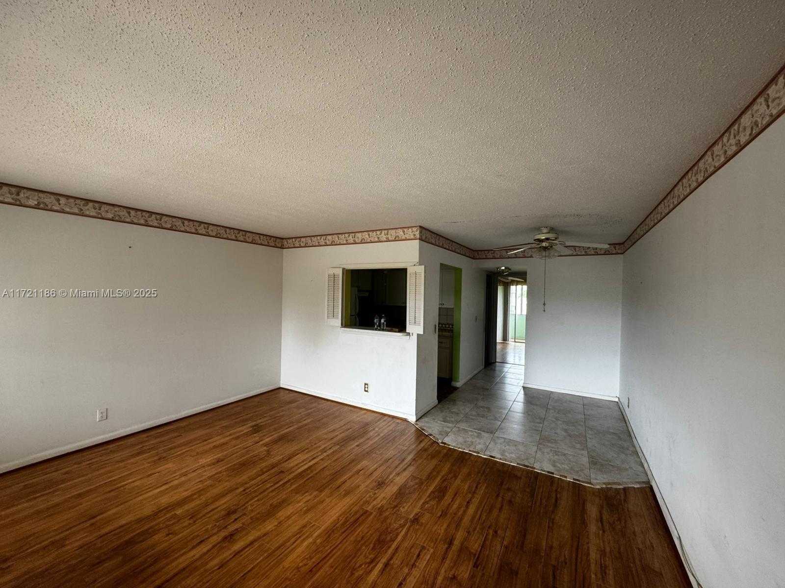 Small Image of 135 Berkshire E, West Palm Beach, FL 33417, USA Number 12