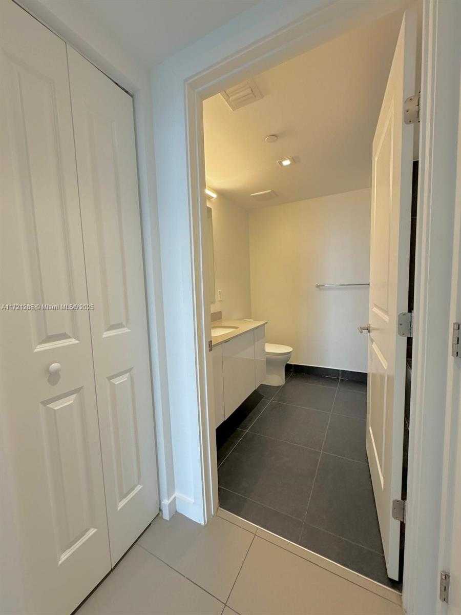 Small Image of 1600 NORTH EAST 1ST AVE #3514, Miami Number 12