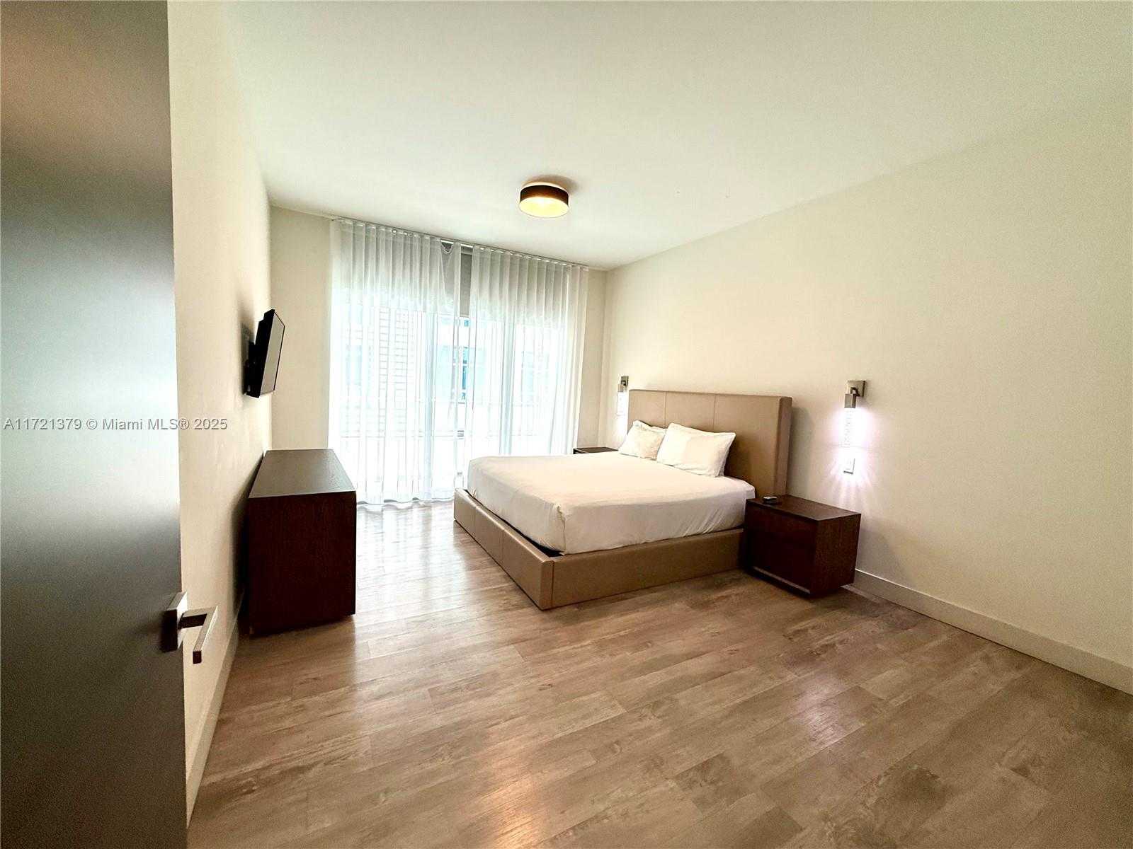 Small Image of 777 NORTH OCEAN DR #N222, Hollywood Number 18