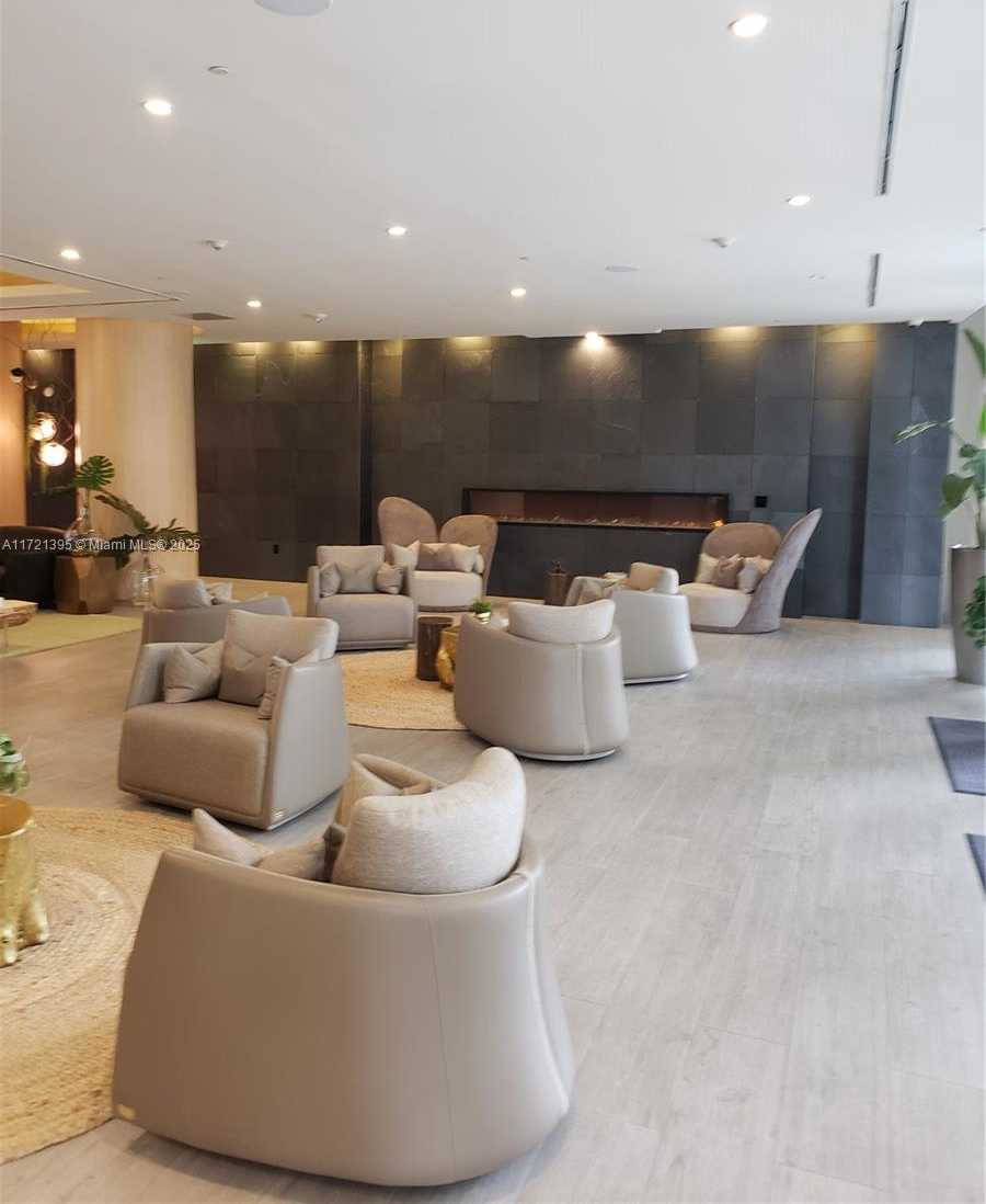 Small Image of 488 NORTH EAST 18TH ST #4605, Miami Number 35