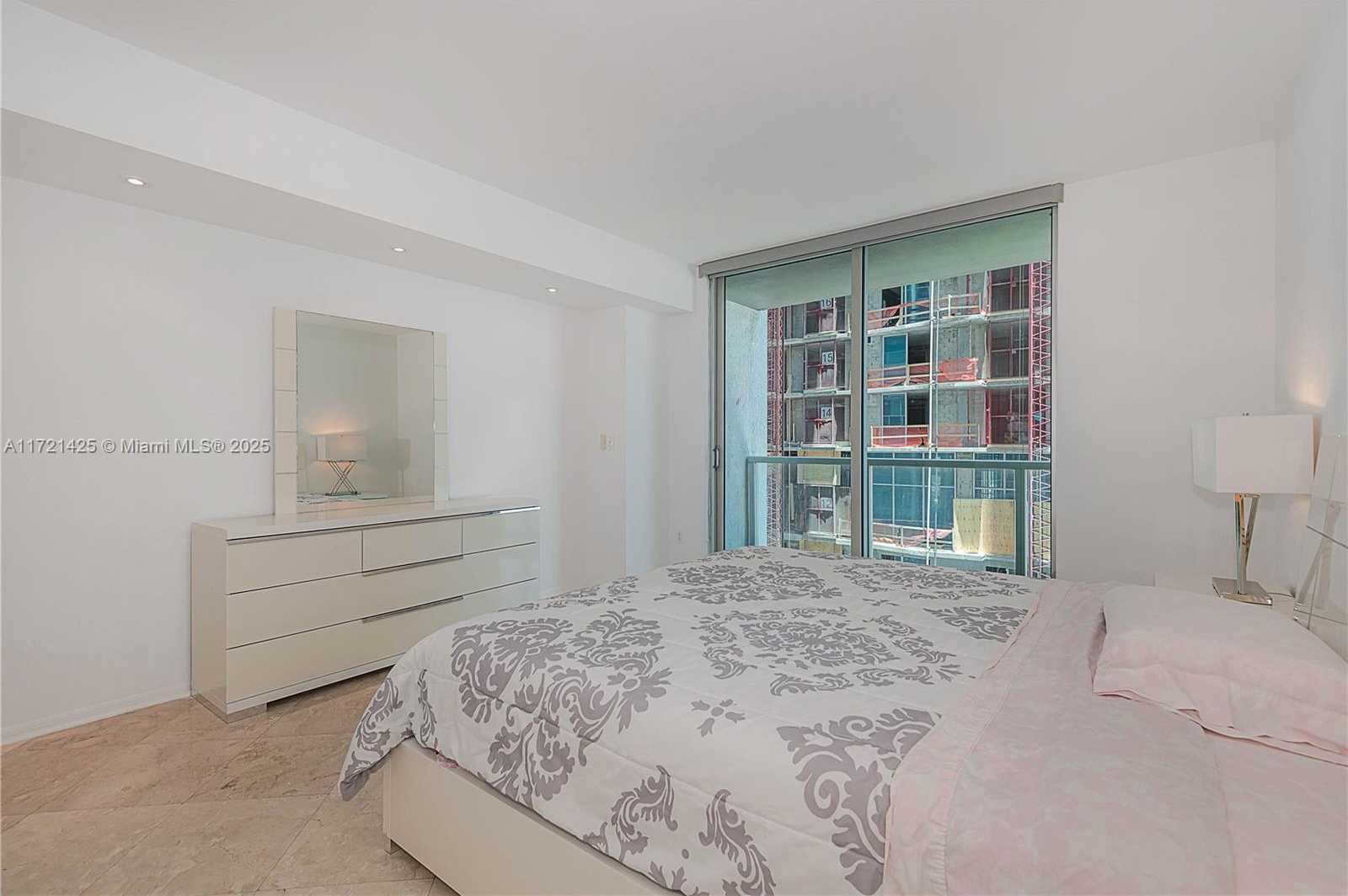 Small Image of 55 SOUTH EAST 6TH ST #1507, Miami Number 11