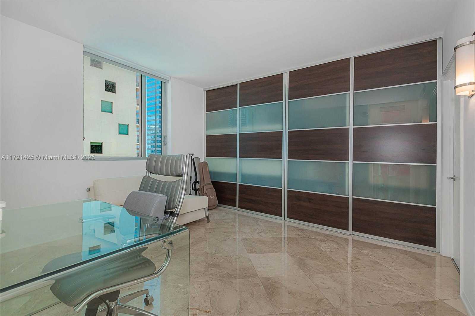 Small Image of 55 SOUTH EAST 6TH ST #1507, Miami Number 16