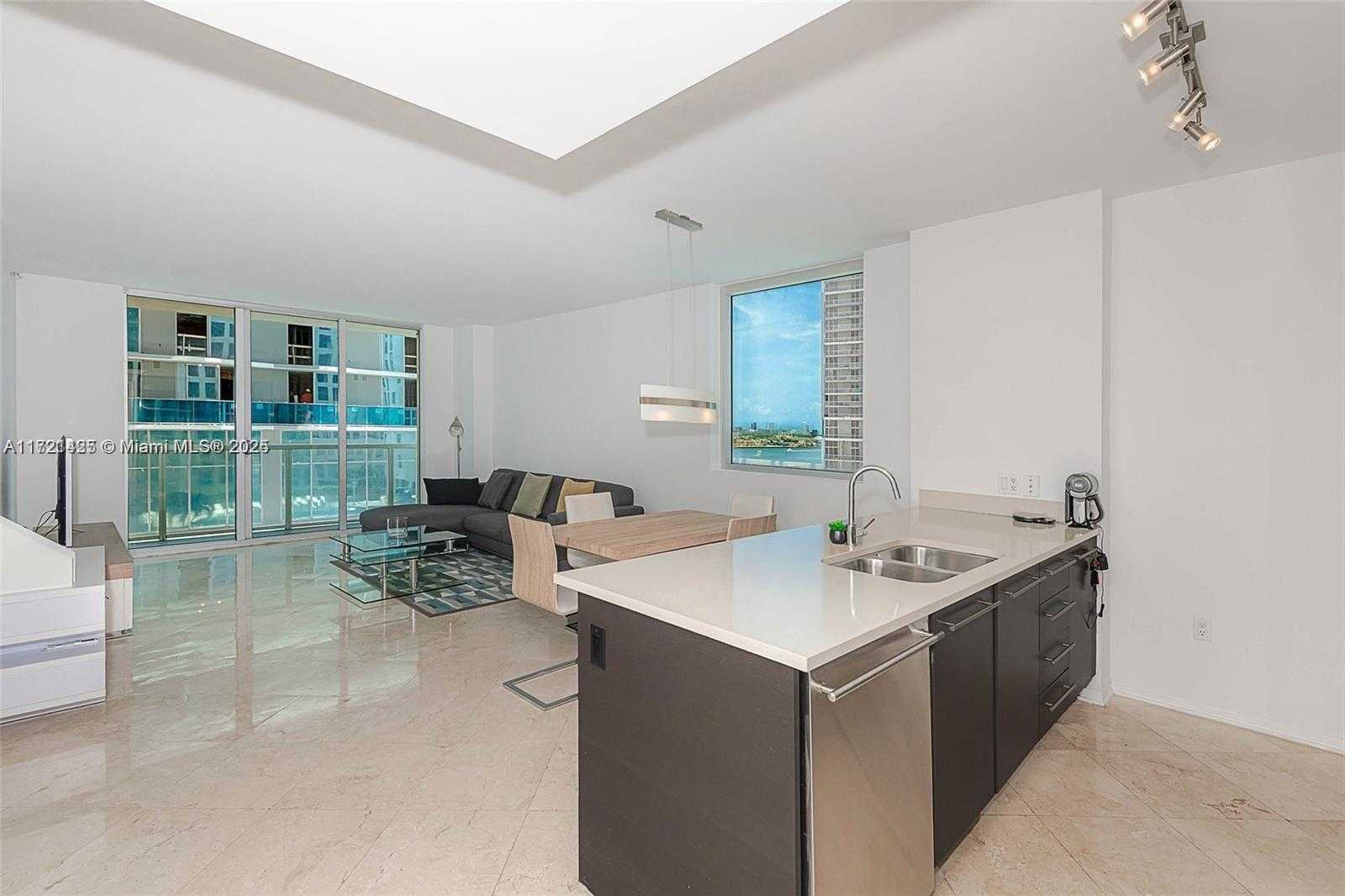 Small Image of 55 SOUTH EAST 6TH ST #1507, Miami Number 9