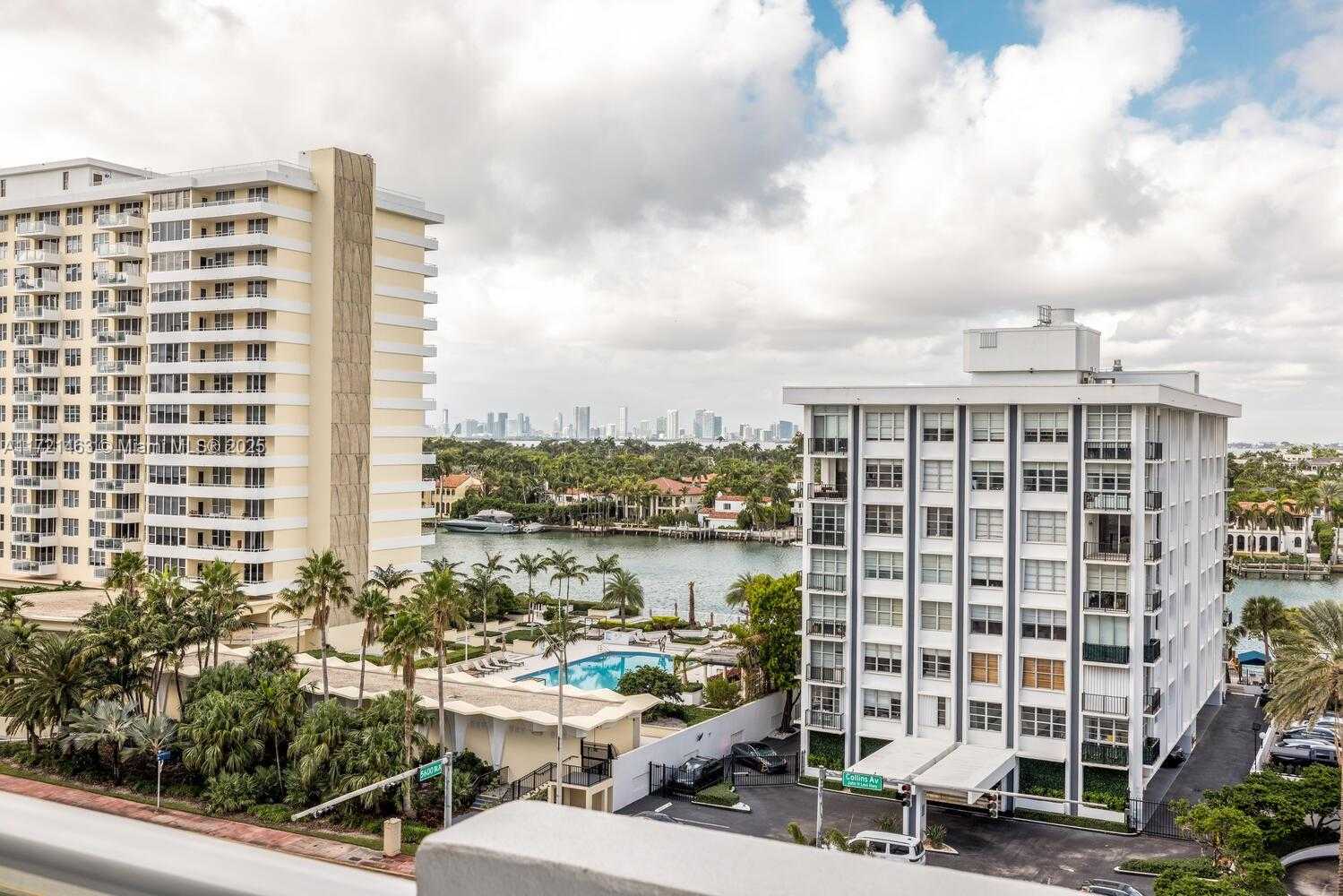 Small Image of 5601 COLLINS AVE #825, Miami Beach Number 22