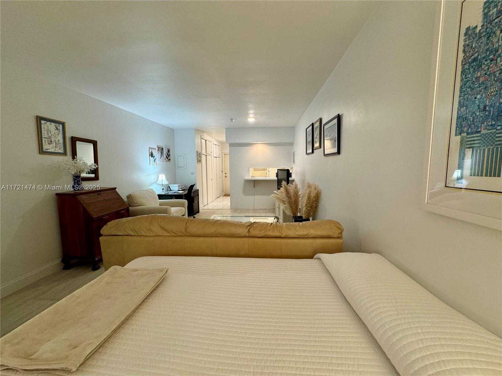 Small Image of 6580 SANTONA ST #A38, Coral Gables Number 12