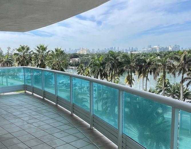 Small Image of 5025 COLLINS AVENUE #601, Miami Beach Number 21