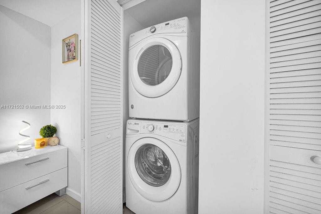 Small Image of 5252 NORTH WEST 85TH AVE #1908, Doral Number 19