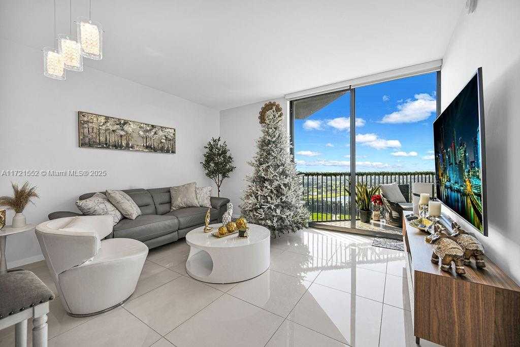 Small Image of 5252 NORTH WEST 85TH AVE #1908, Doral Number 3