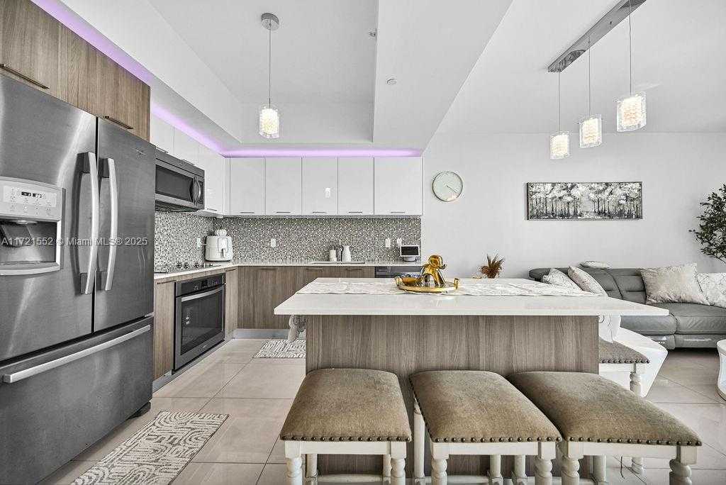 Small Image of 5252 NORTH WEST 85TH AVE #1908, Doral Number 9