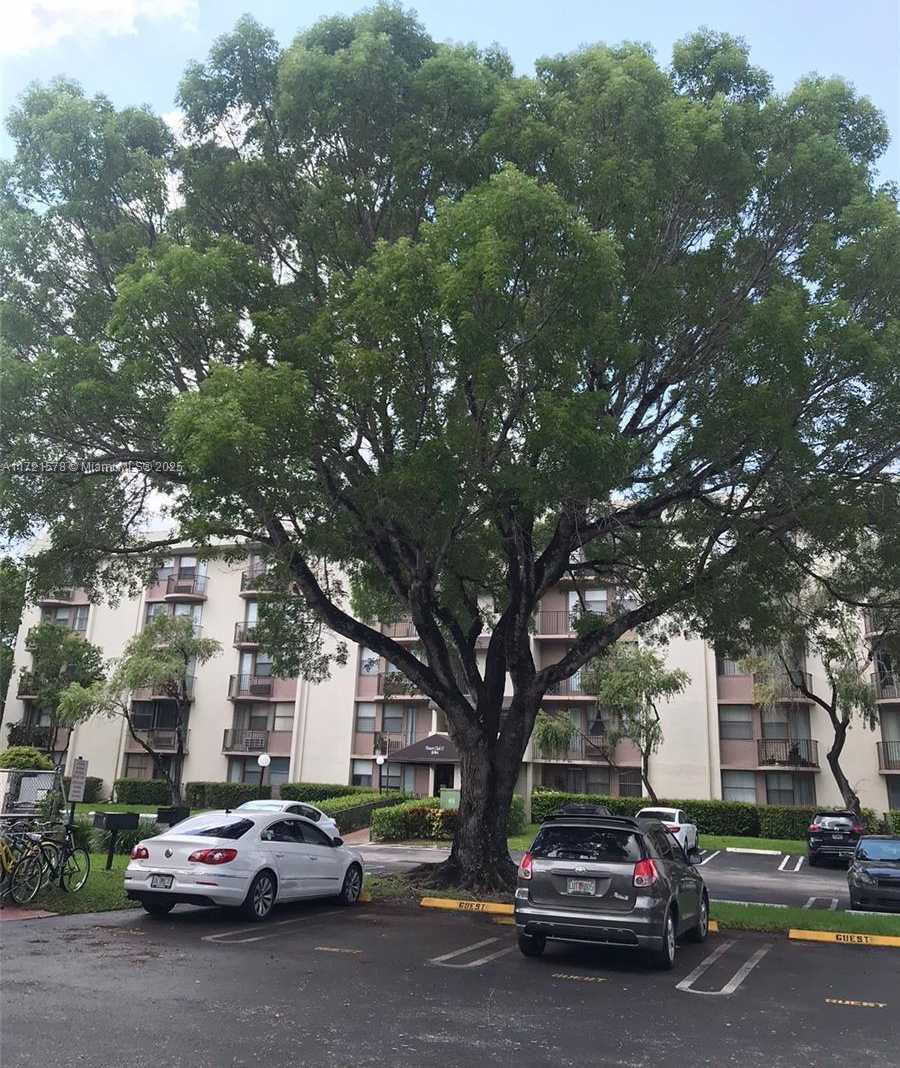 Small Image of 2701 RIVERSIDE DR #515-B, Coral Springs Number 1