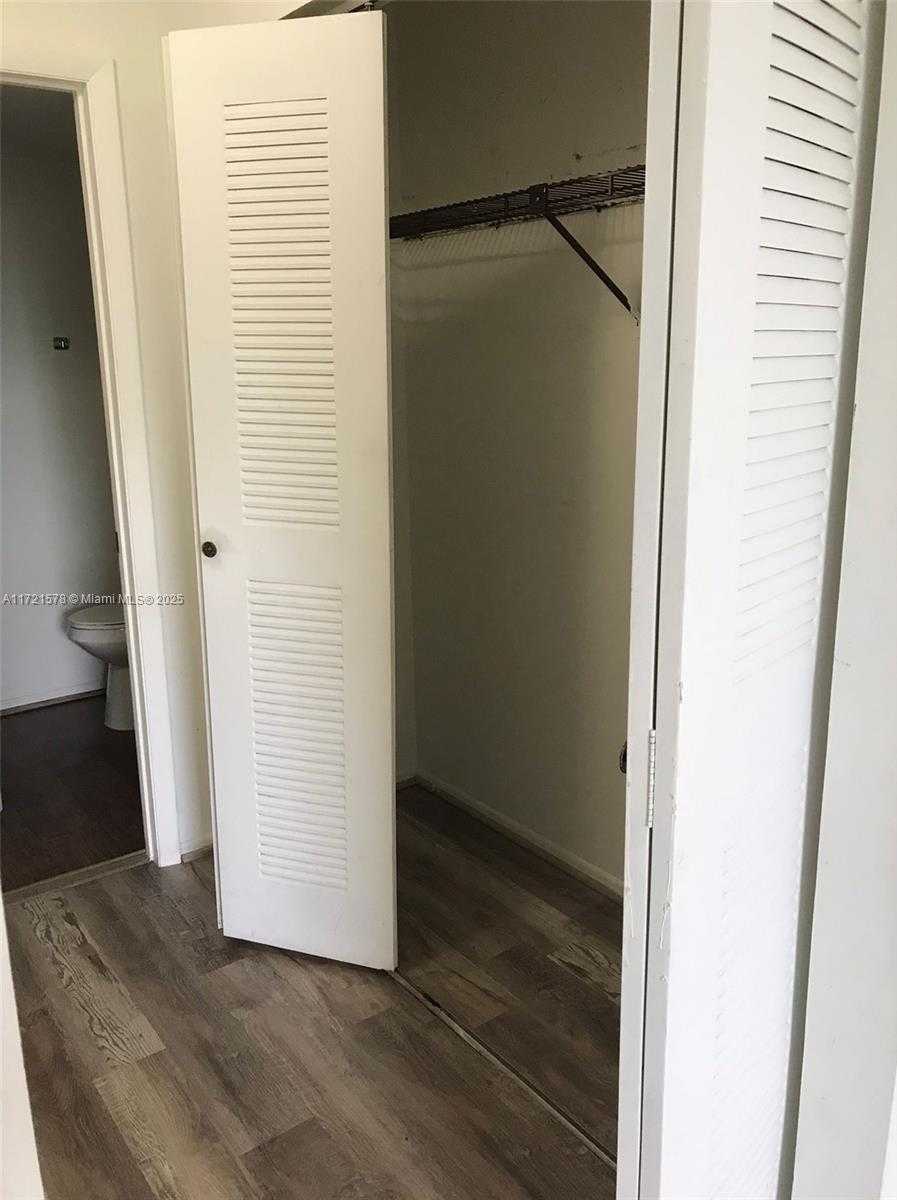 Small Image of 2701 RIVERSIDE DR #515-B, Coral Springs Number 7