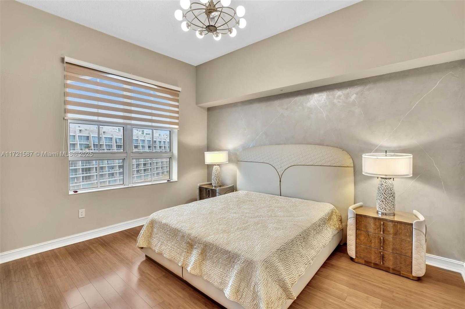 Small Image of 3001 NORTH EAST 185TH ST #713, Aventura Number 13