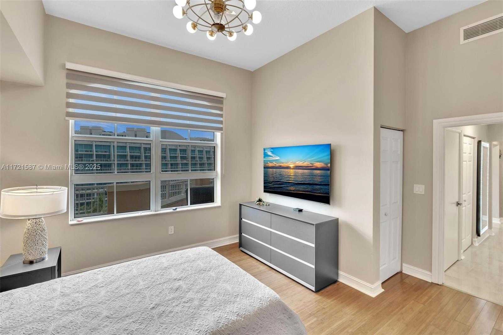 Small Image of 3001 NORTH EAST 185TH ST #713, Aventura Number 17