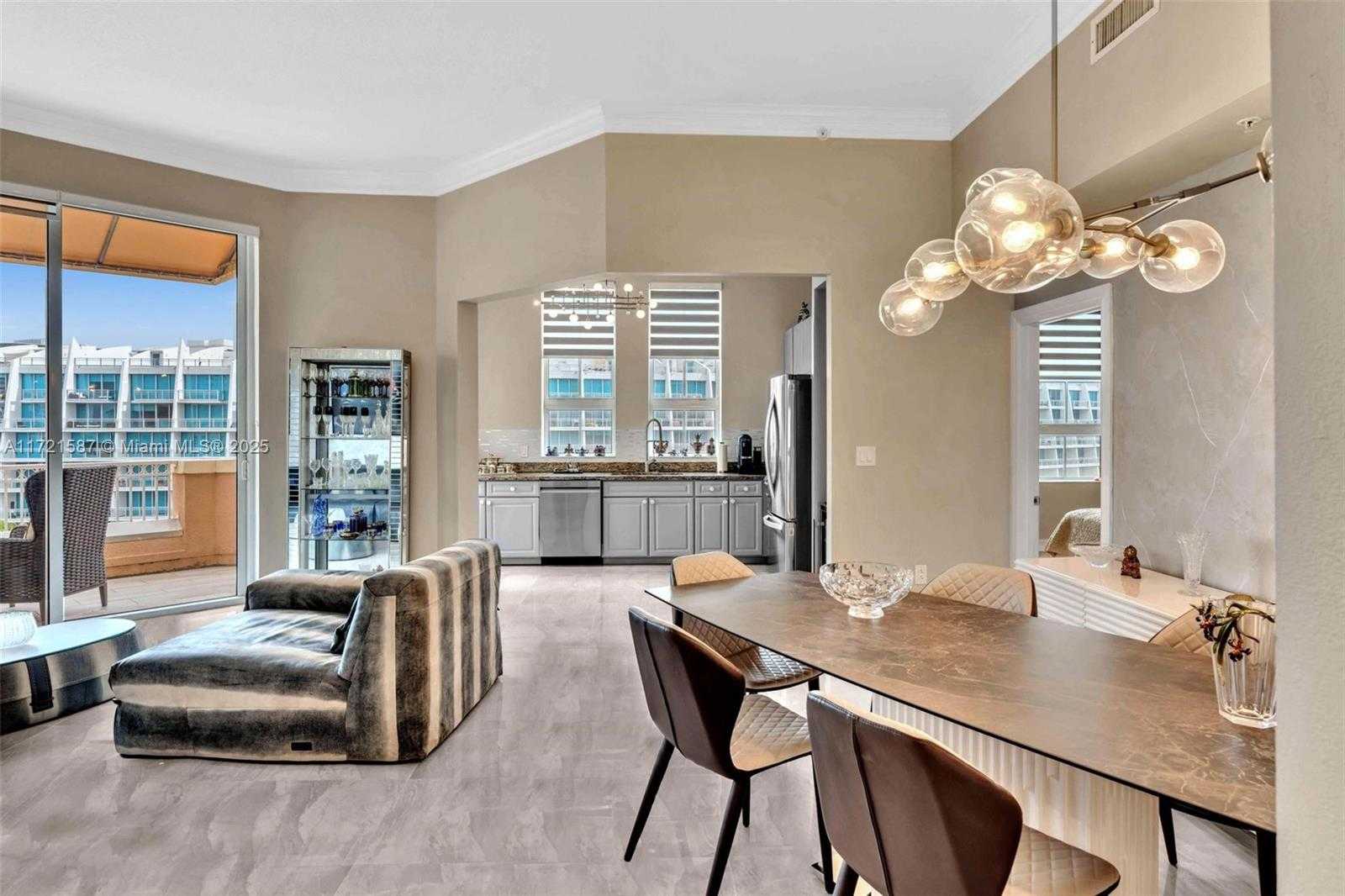 Small Image of 3001 NORTH EAST 185TH ST #713, Aventura Number 4