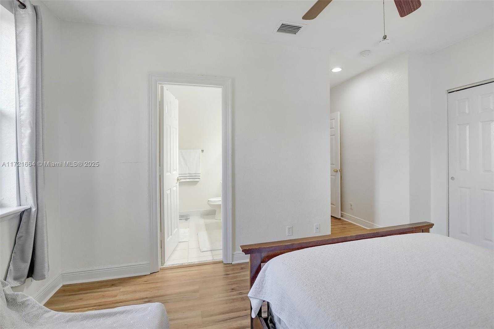 Small Image of 10010 SOUTH WEST 21ST ST #1, Miramar Number 29