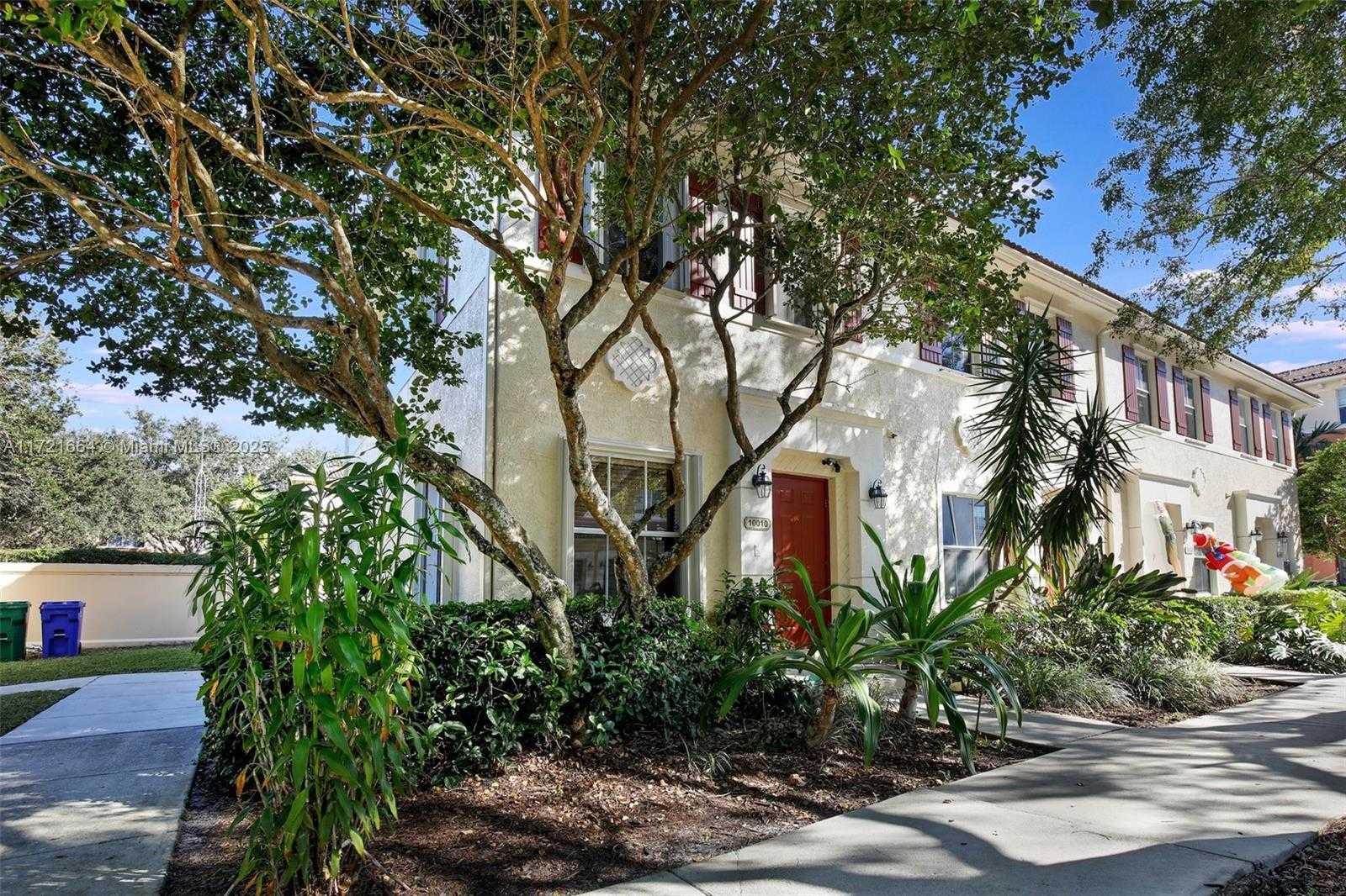 Small Image of 10010 SOUTH WEST 21ST ST #1, Miramar Number 3
