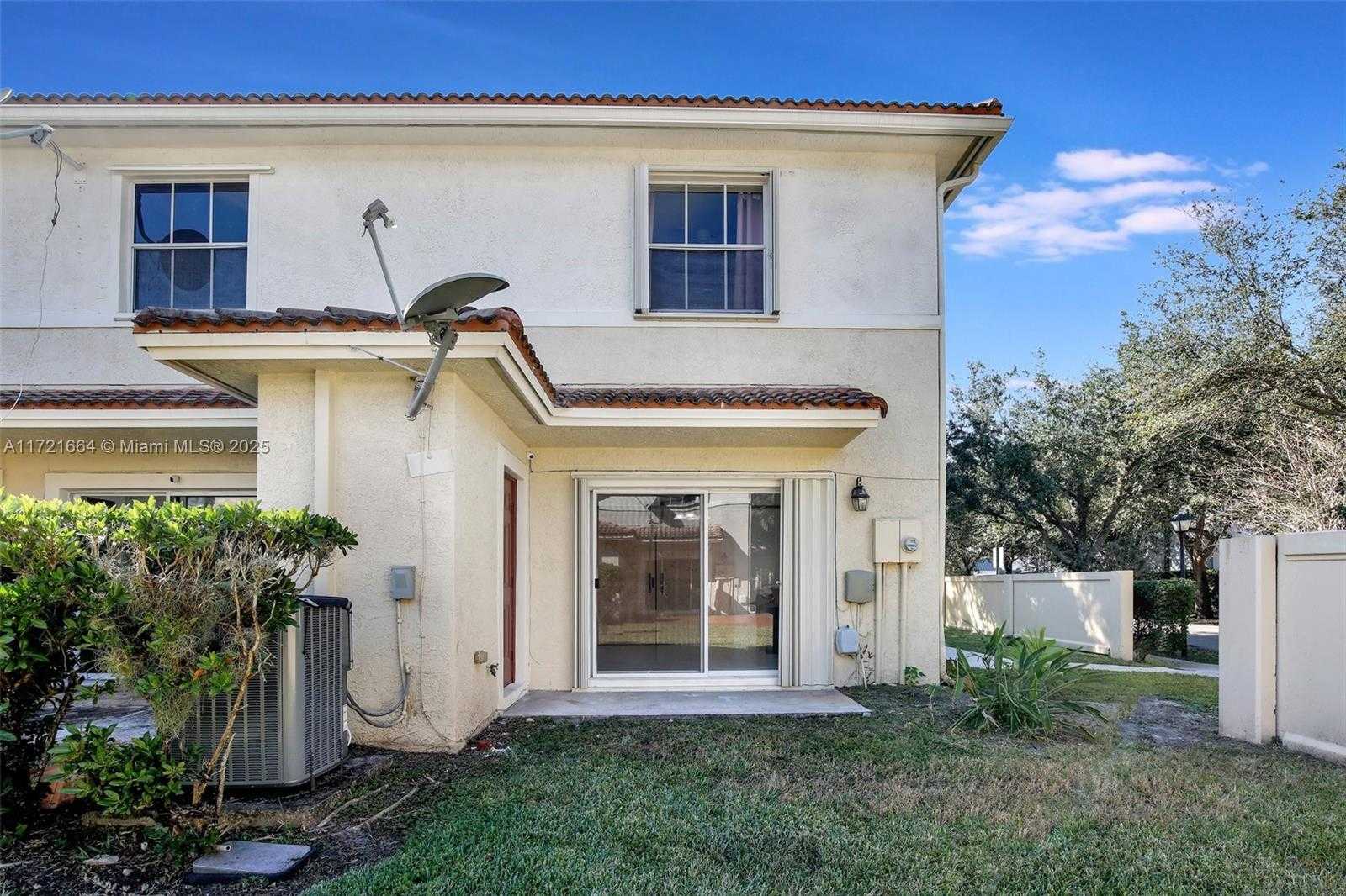 Small Image of 10010 SOUTH WEST 21ST ST #1, Miramar Number 33