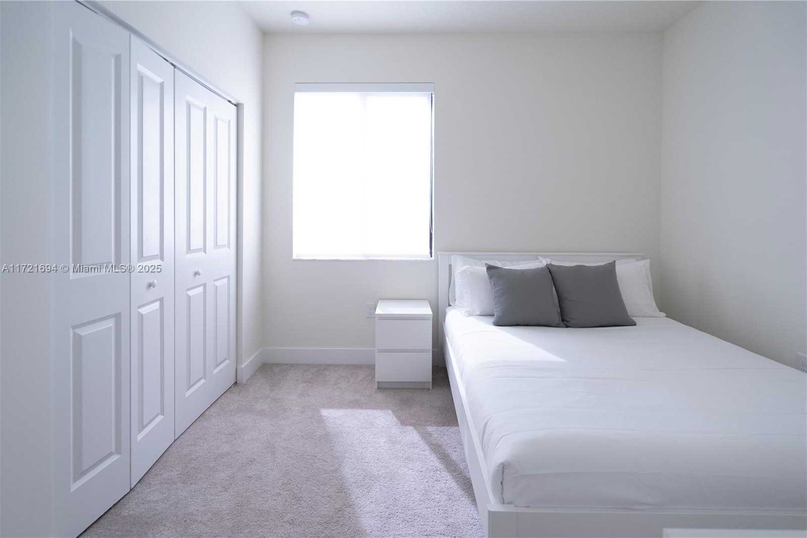 Small Image of 4552 NORTH WEST 83RD PATH, Doral Number 9