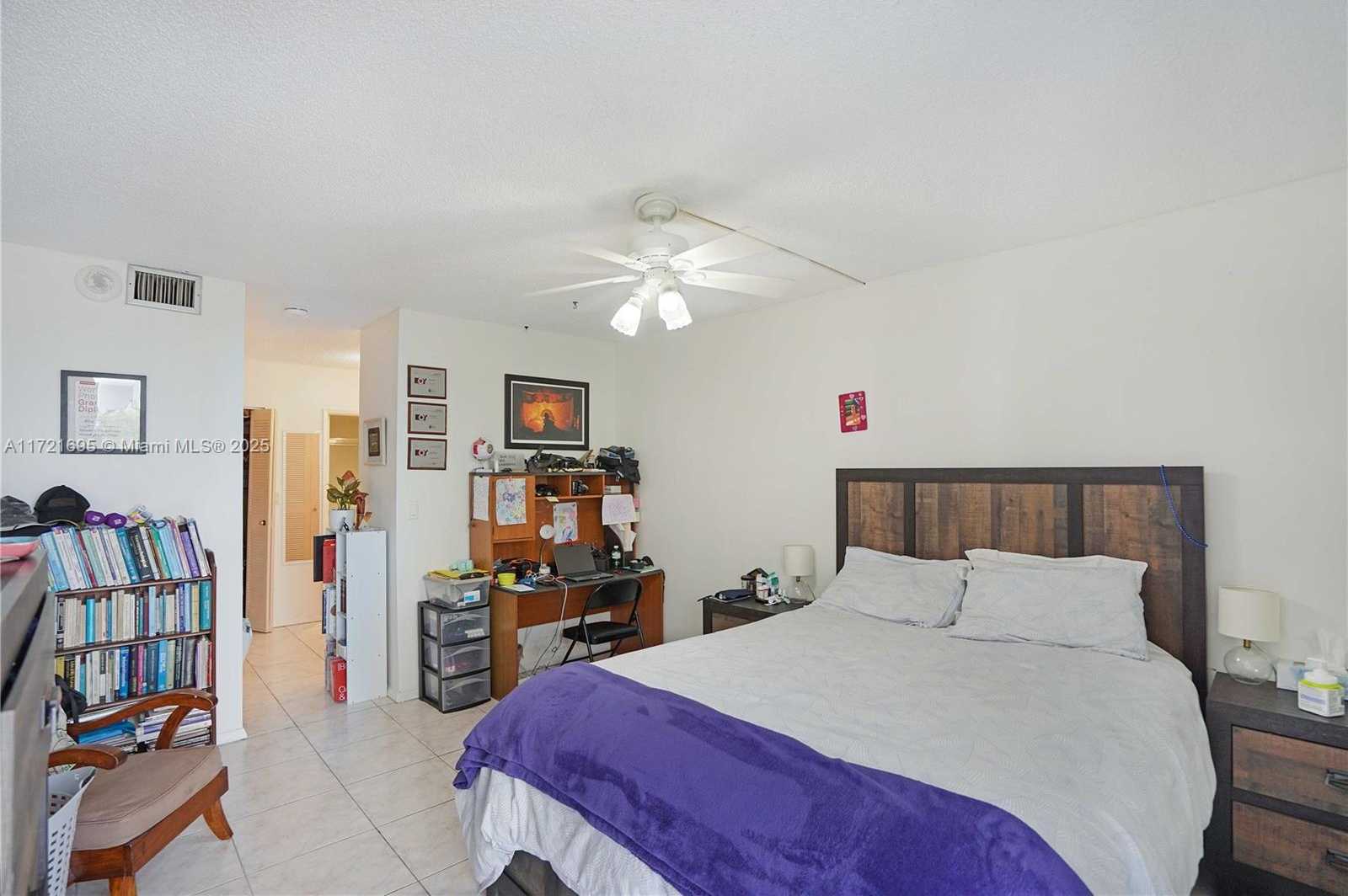 Small Image of 20505 EAST COUNTRY CLUB DR #437, Aventura Number 14