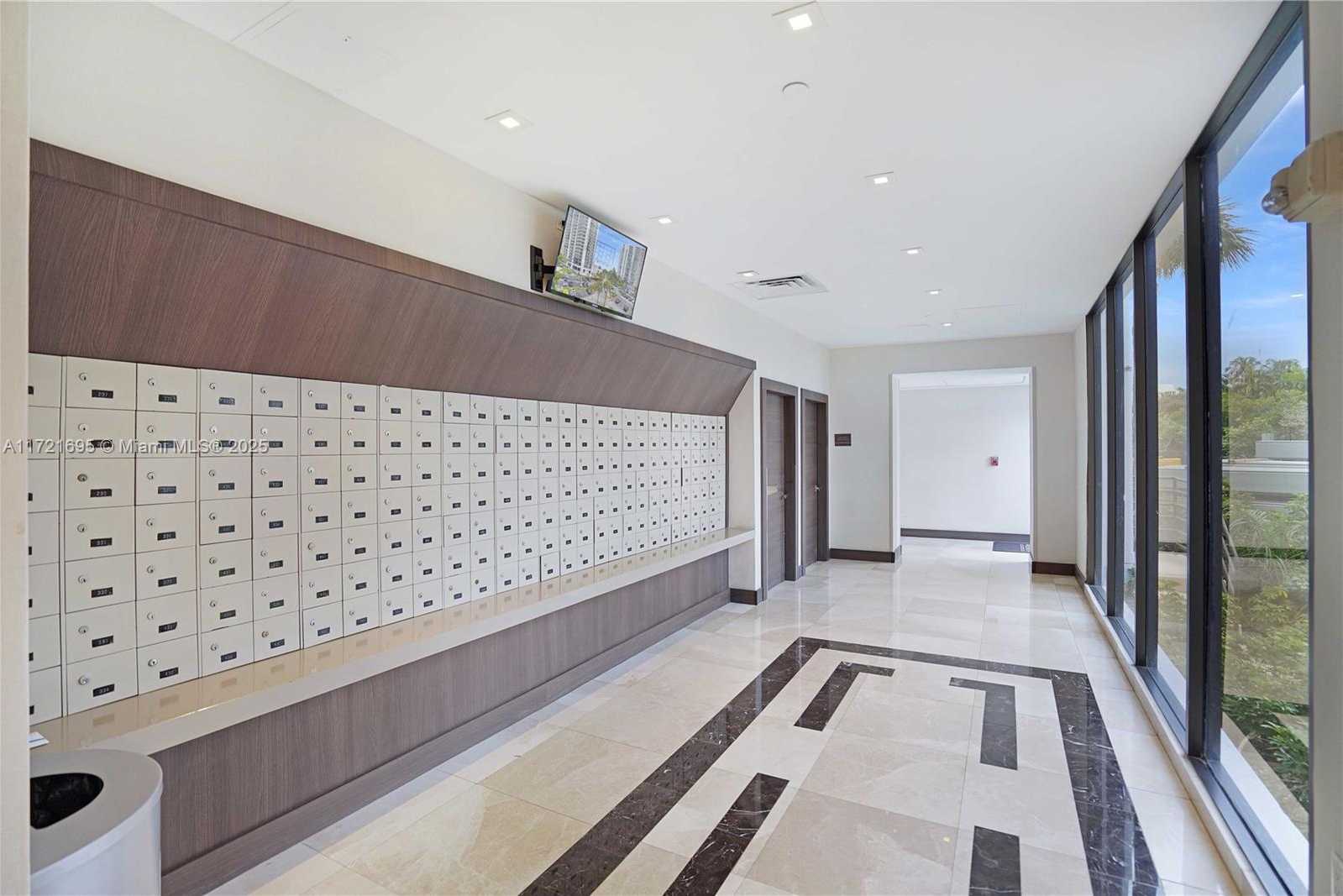 Small Image of 20505 EAST COUNTRY CLUB DR #437, Aventura Number 27