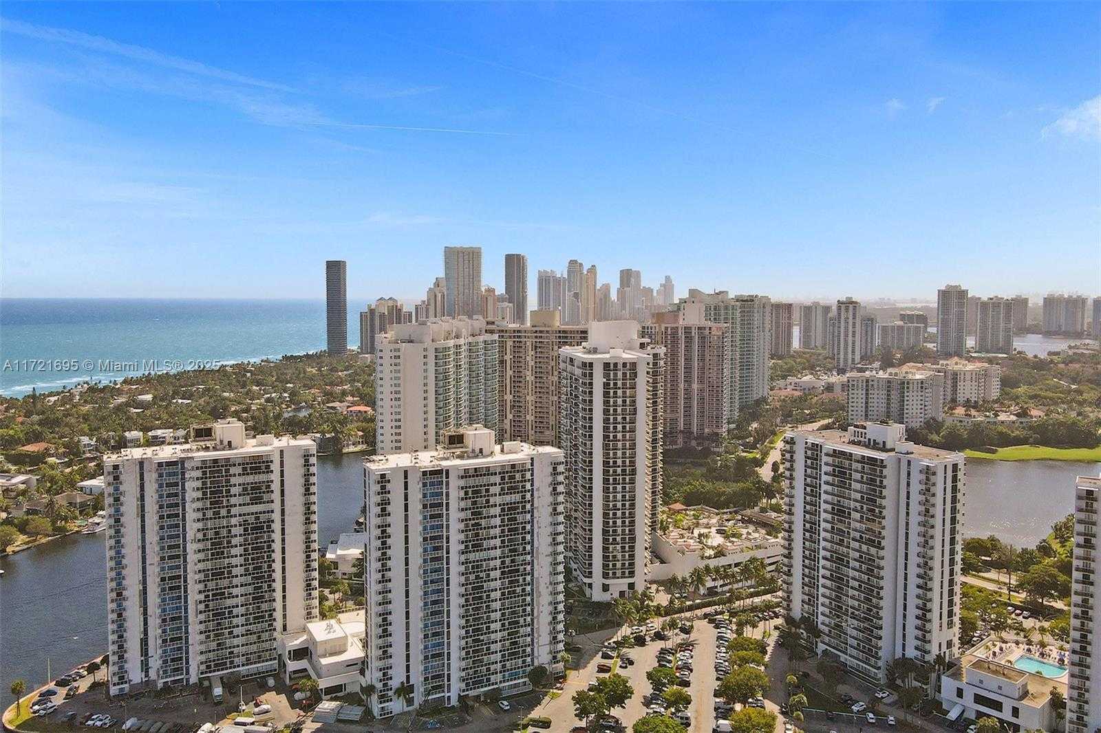 Small Image of 20505 EAST COUNTRY CLUB DR #437, Aventura Number 29