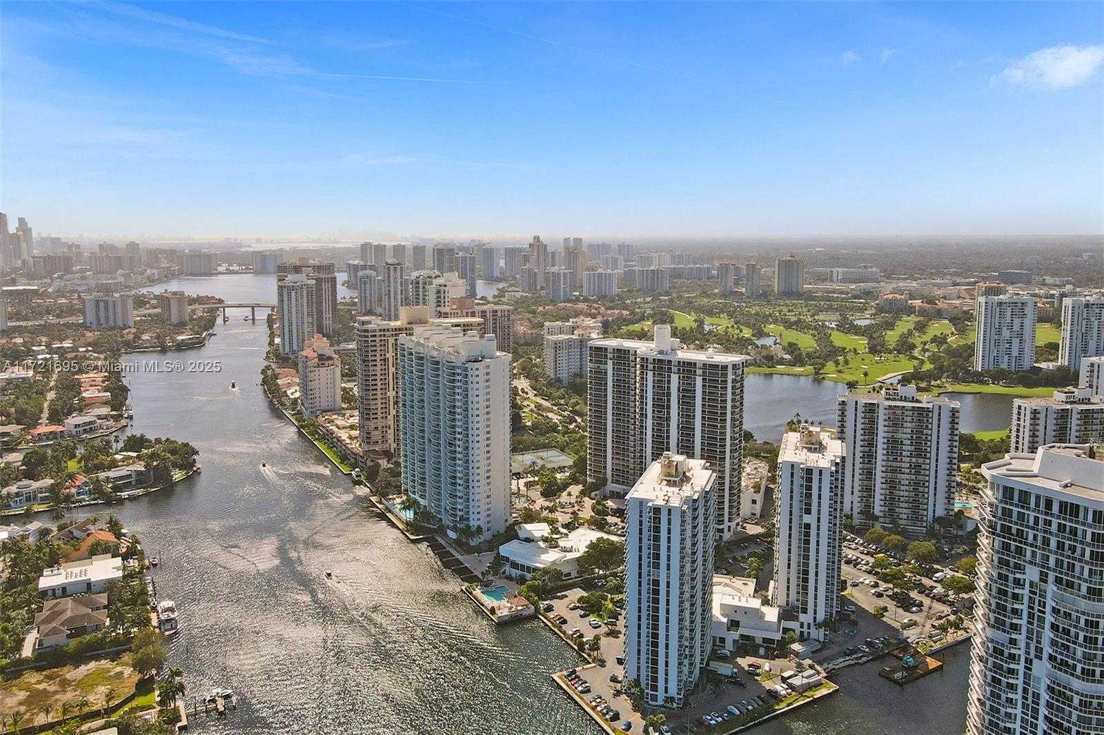 Small Image of 20505 EAST COUNTRY CLUB DR #437, Aventura Number 31