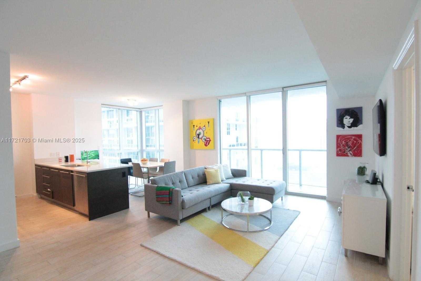Small Image of 55 SOUTH EAST 6TH ST #3201, Miami Number 3