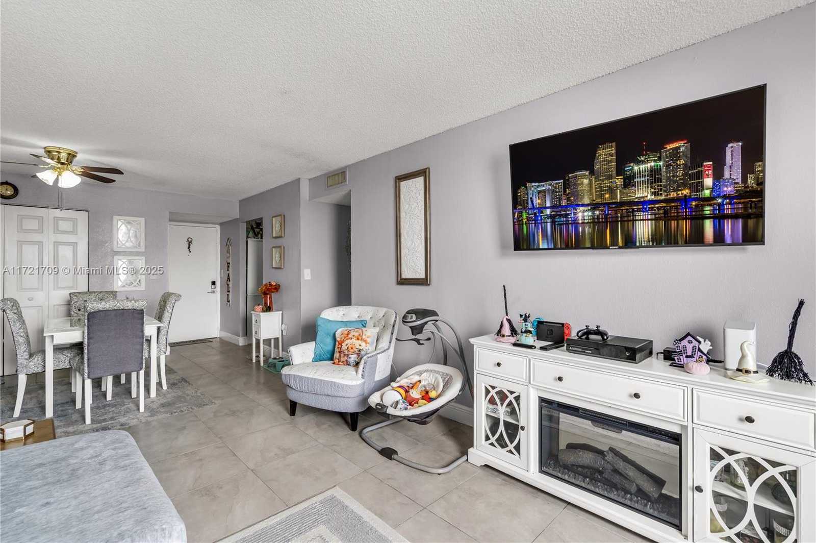 Small Image of 5775 WEST 20TH AVE #207, Hialeah Number 13