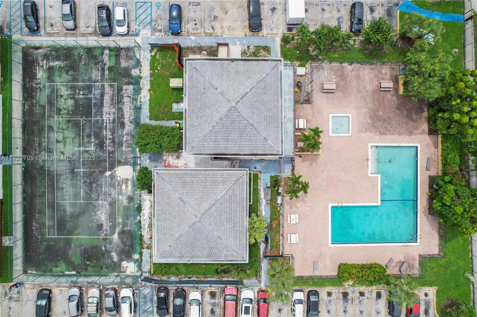 Small Image of 5775 WEST 20TH AVE #207, Hialeah Number 5