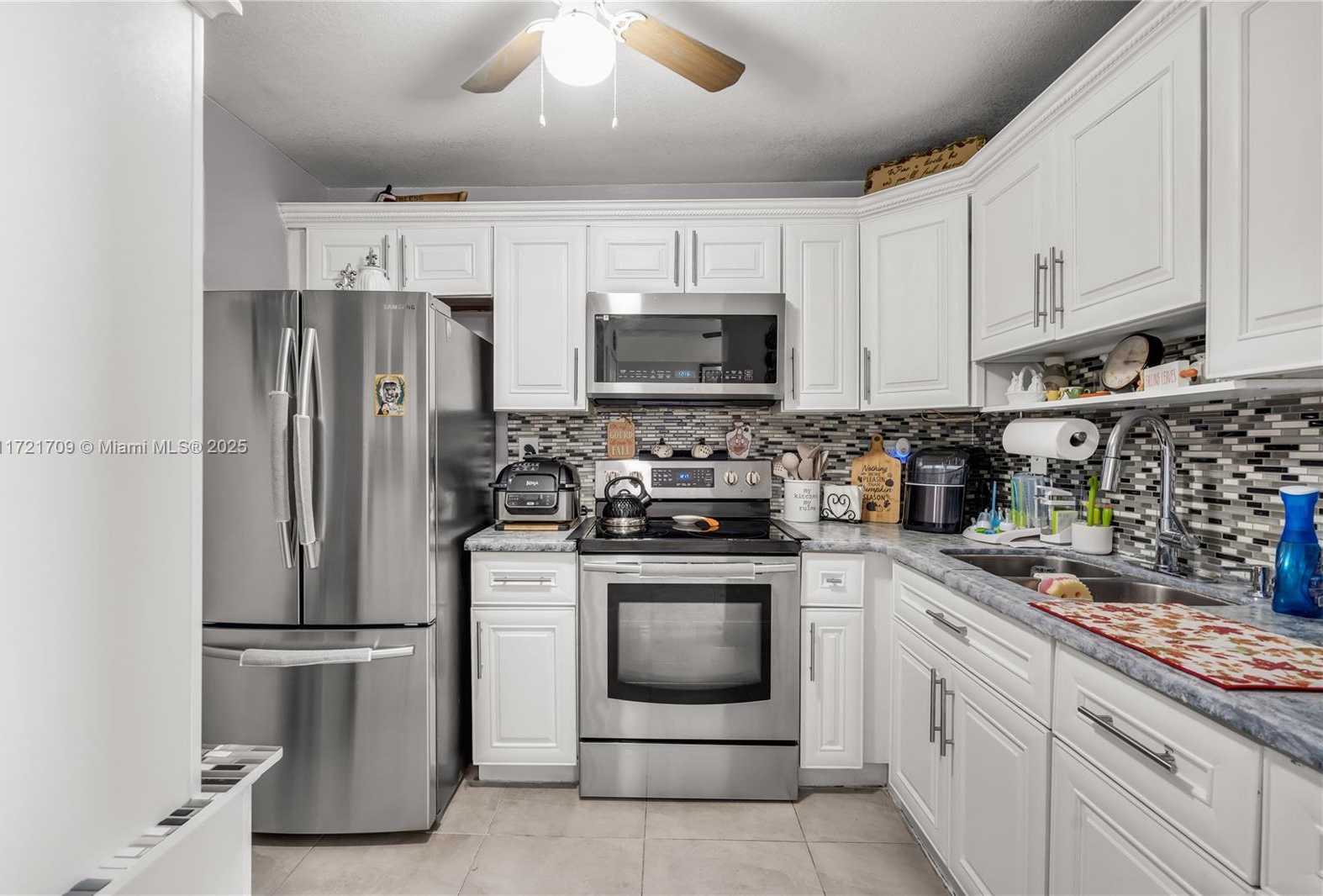 Small Image of 5775 WEST 20TH AVE #207, Hialeah Number 7