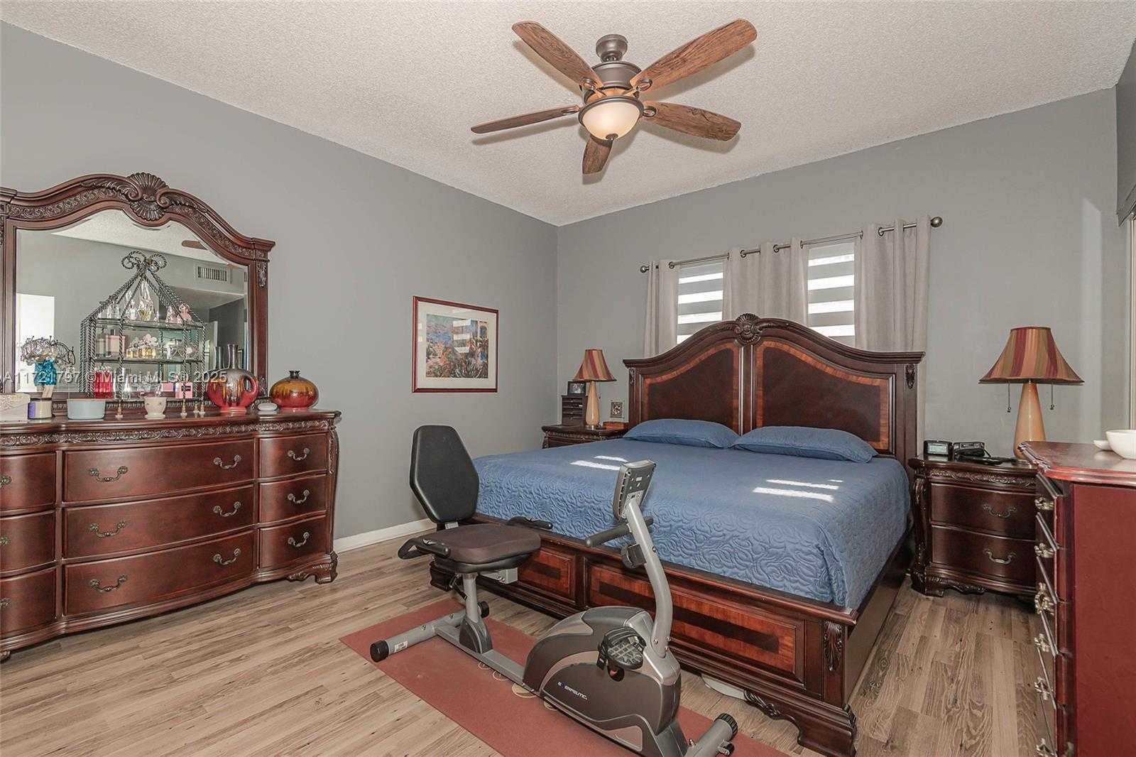 Small Image of 8340 NORTH WEST 191ST LN #6L, Hialeah Number 22