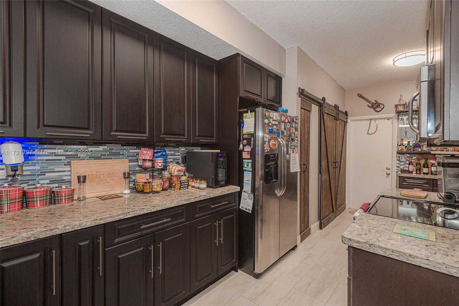 Small Image of 8340 NORTH WEST 191ST LN #6L, Hialeah Number 9