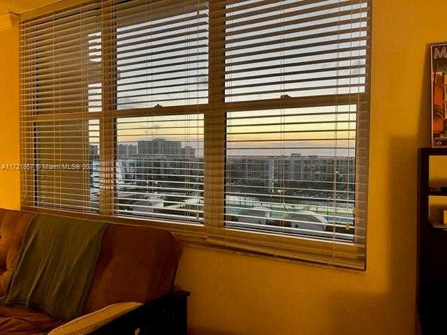 Small Image of 2501 SOUTH OCEAN DR #1032, Hollywood Number 2