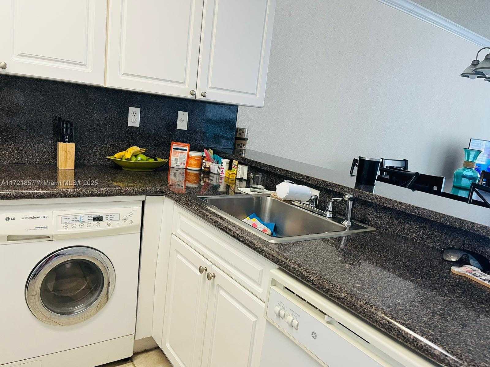 Small Image of 2501 SOUTH OCEAN DR #1032, Hollywood Number 6