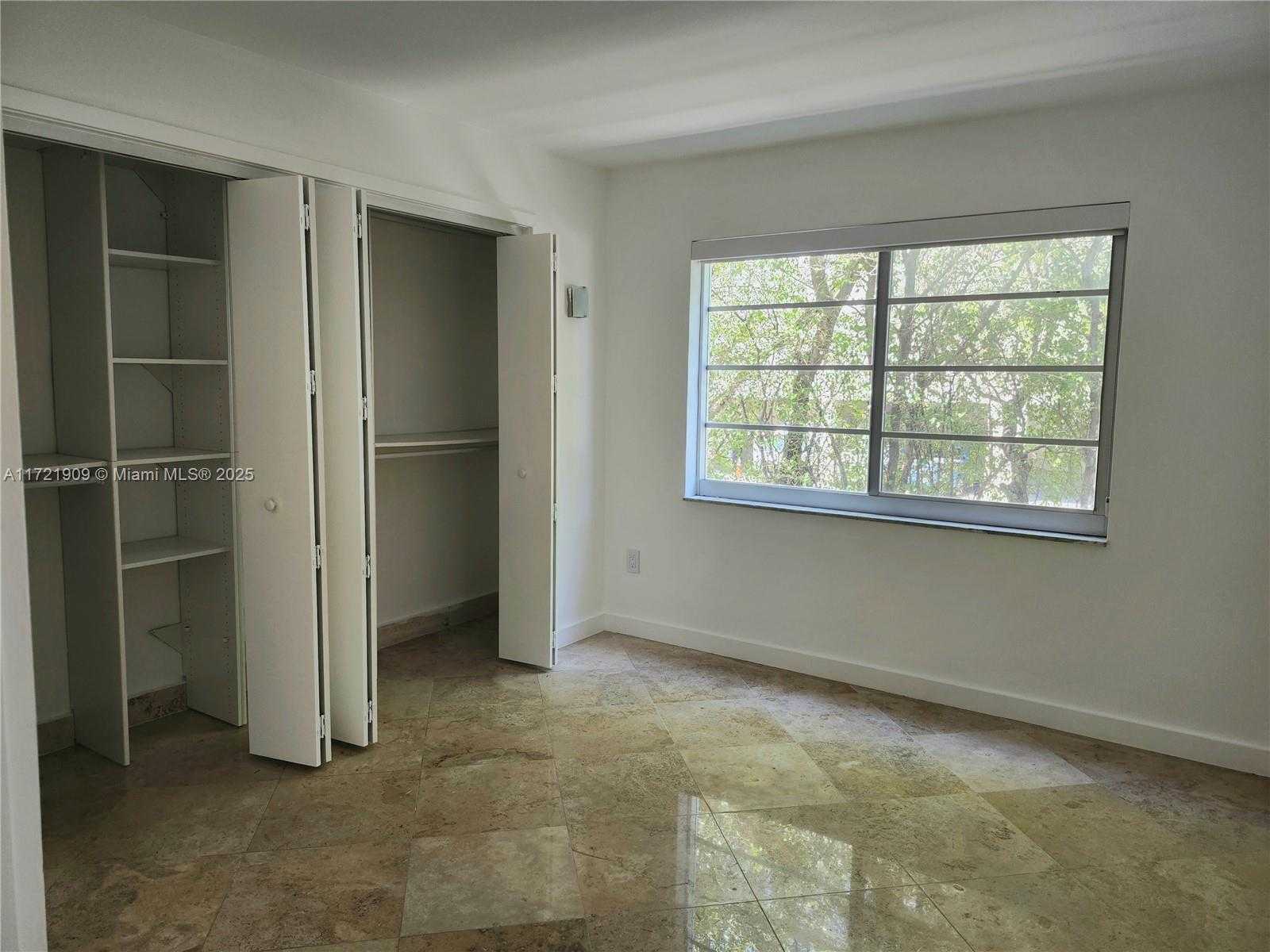 Small Image of 1610 LENOX AVE #206, Miami Beach Number 9