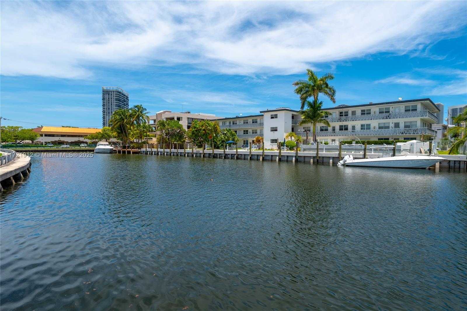 Small Image of 250 LAYNE BLVD #312, Hallandale Beach Number 21