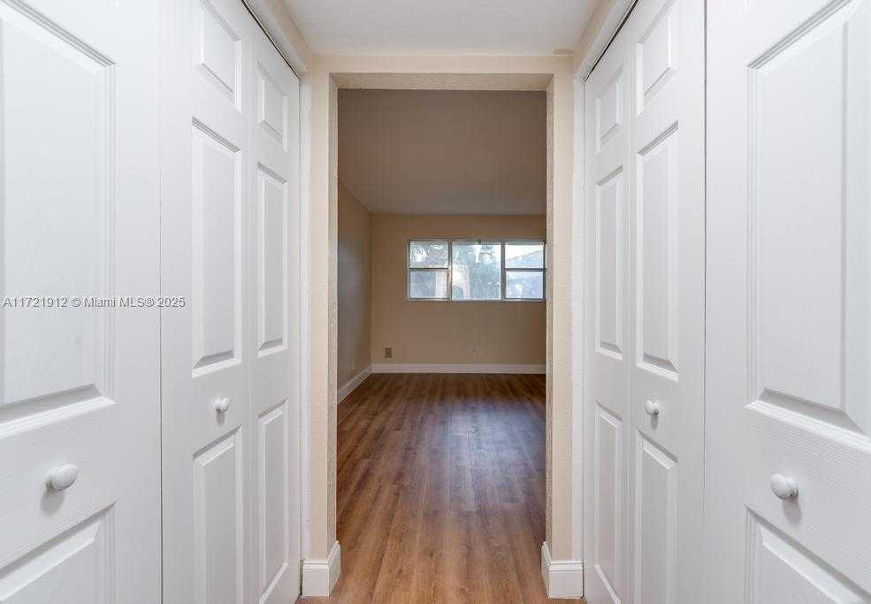 Small Image of 250 LAYNE BLVD #312, Hallandale Beach Number 8