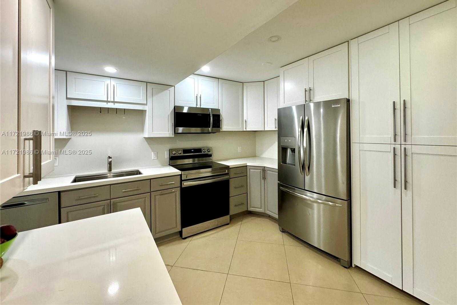 Small Image of 1080 94TH ST #212, Bay Harbor Islands Number 10