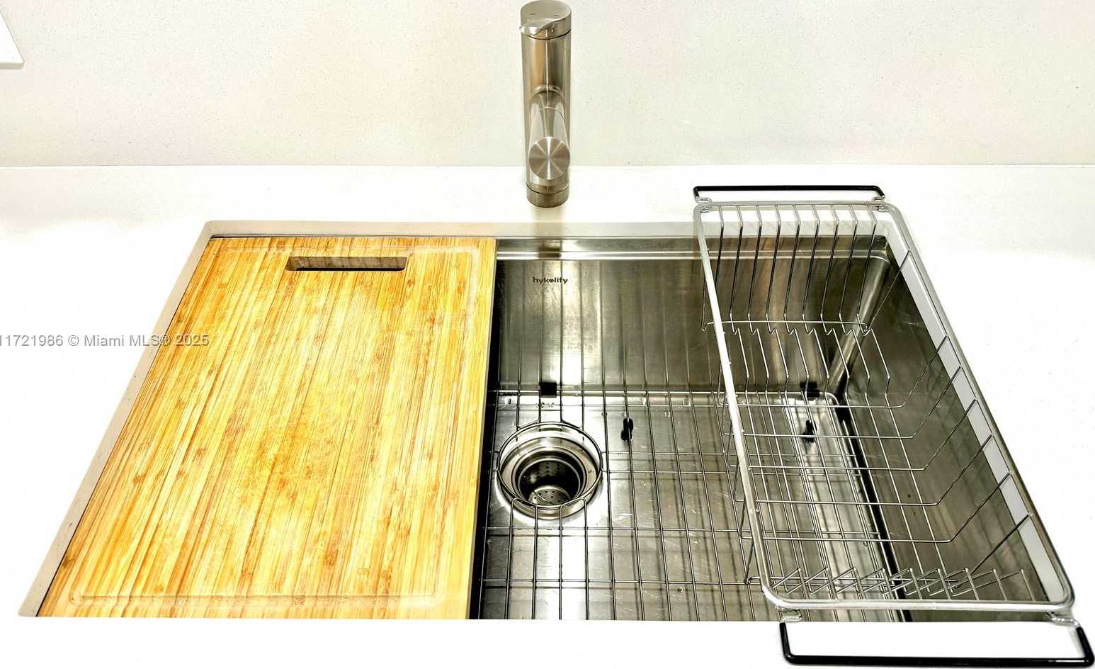 Small Image of 1080 94TH ST #212, Bay Harbor Islands Number 12
