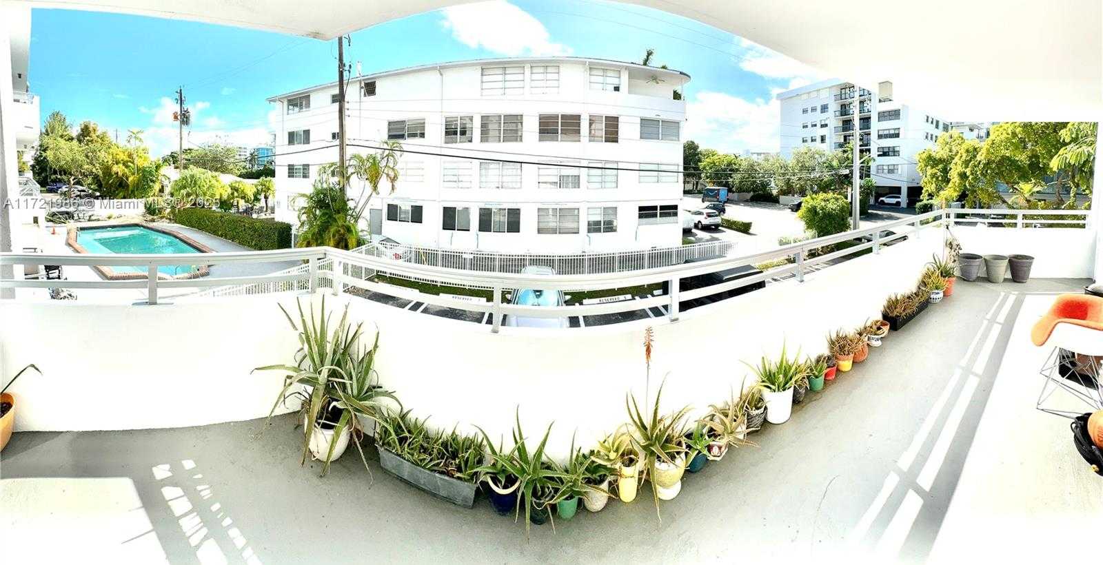 Small Image of 1080 94TH ST #212, Bay Harbor Islands Number 36