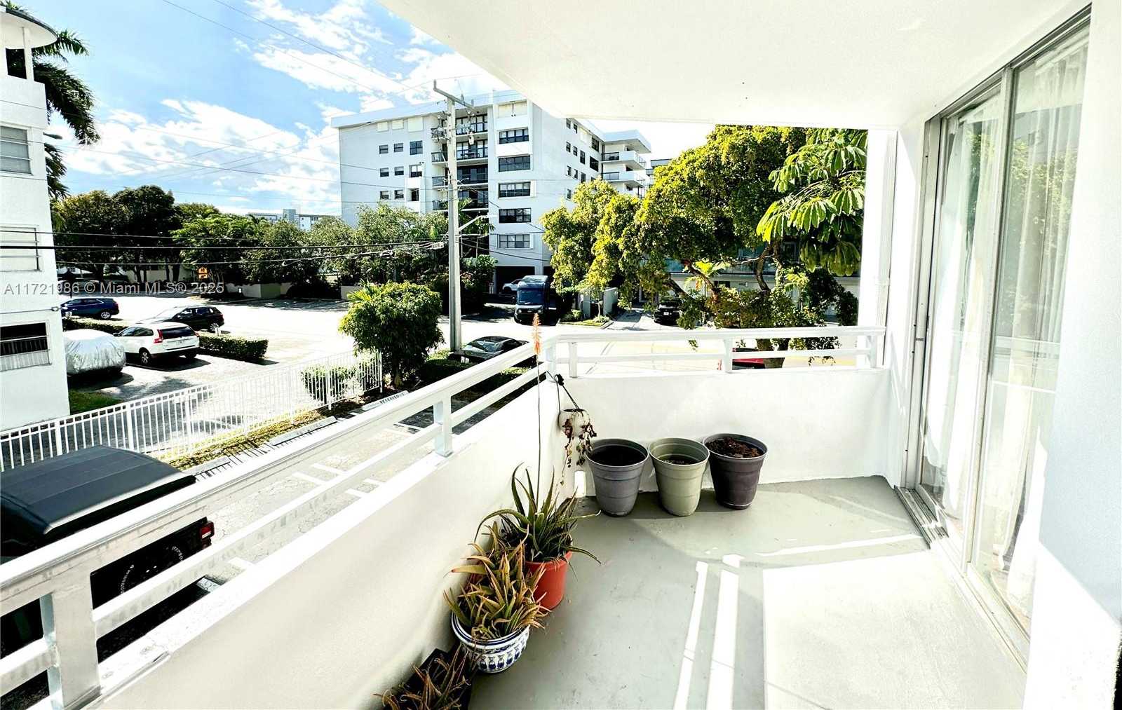 Small Image of 1080 94TH ST #212, Bay Harbor Islands Number 41