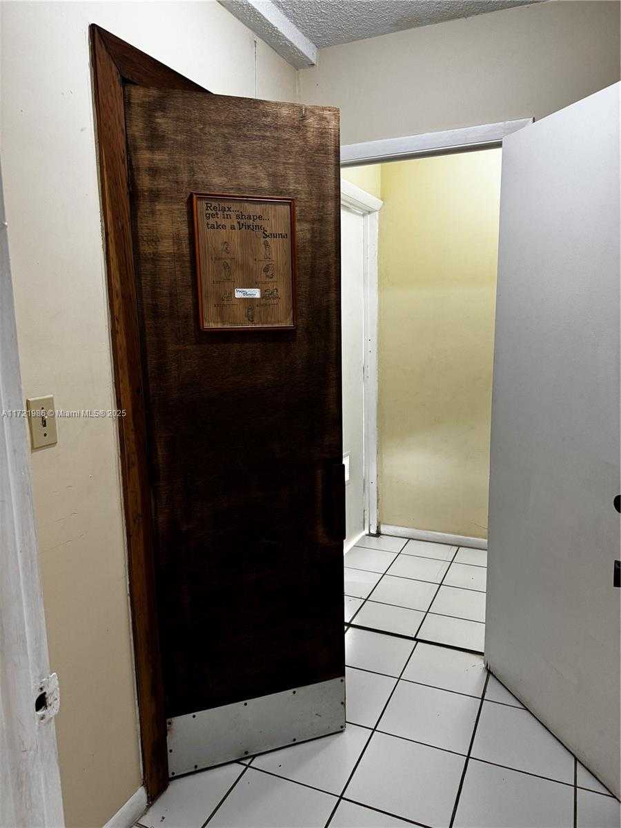 Small Image of 1080 94TH ST #212, Bay Harbor Islands Number 45