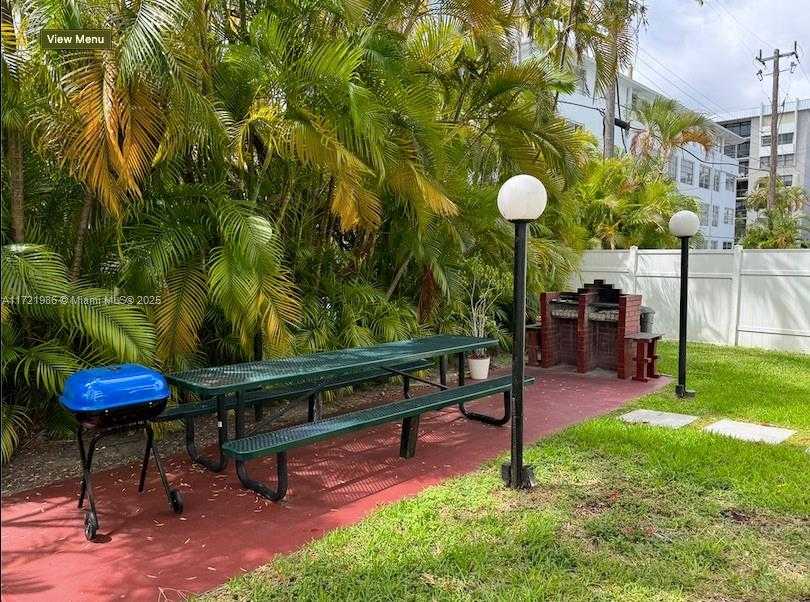 Small Image of 1080 94TH ST #212, Bay Harbor Islands Number 49