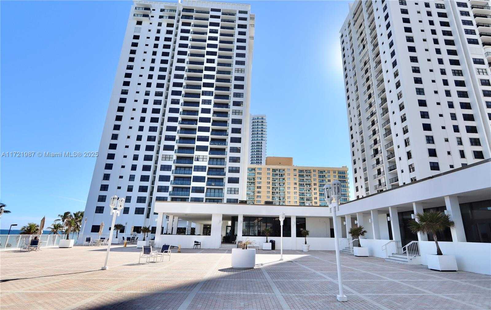 Small Image of 2401 SOUTH OCEAN DR #1003, Hollywood Number 42