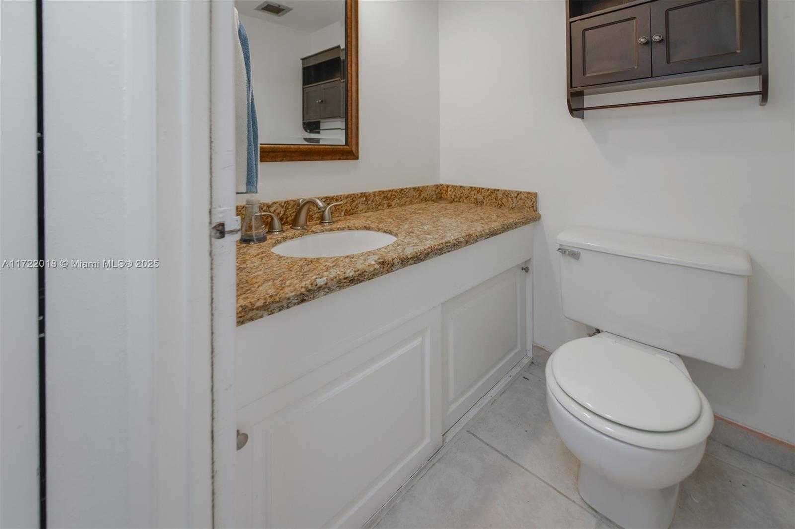 Small Image of 1980 SOUTH OCEAN DR #14M, Hallandale Beach Number 10