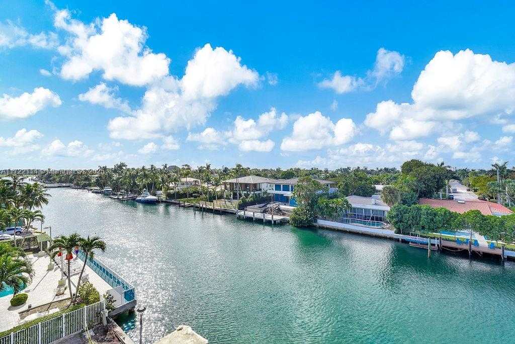 Small Image of 9800 WEST BAY HARBOR DR #503, Bay Harbor Islands Number 8