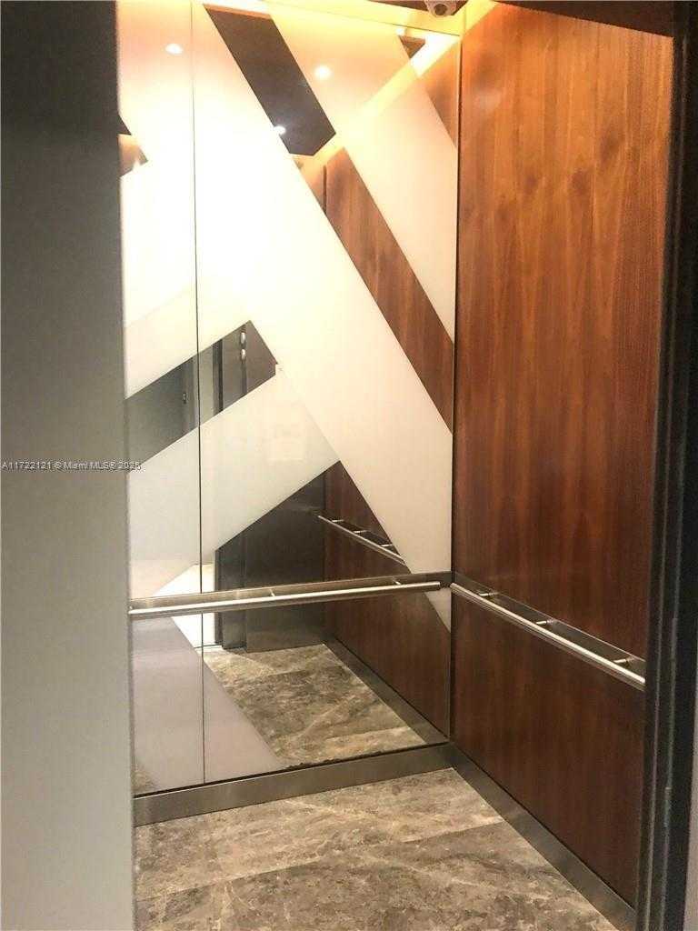 Small Image of 45 SOUTH WEST 9TH ST #3707, Miami Number 24