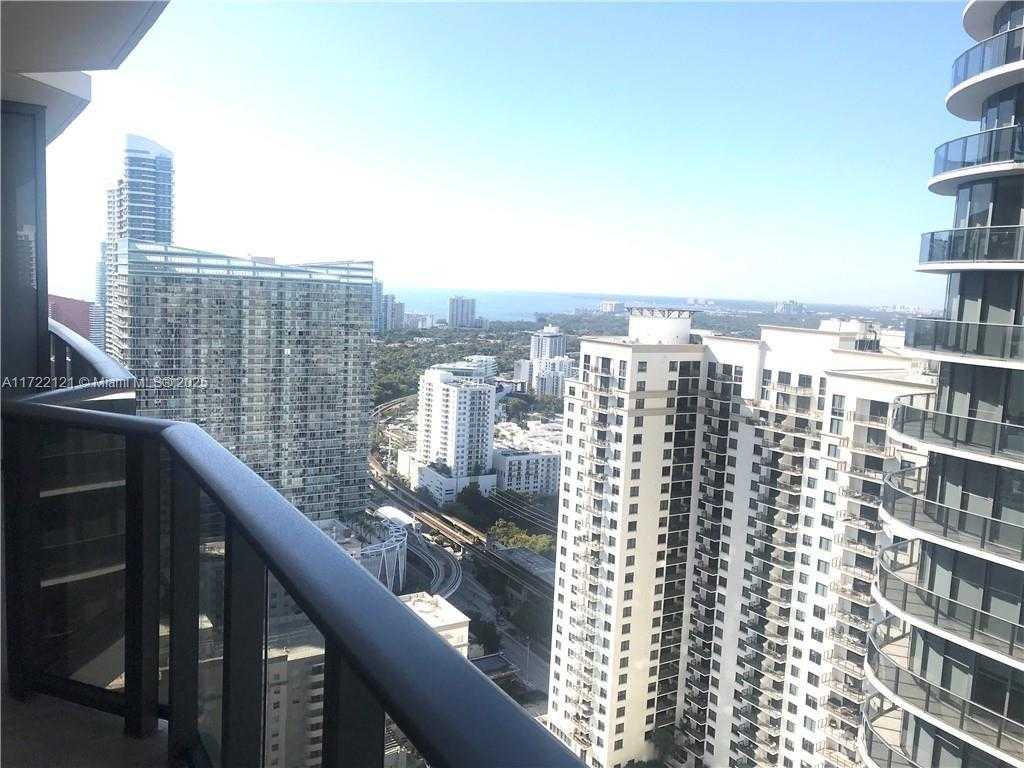 Small Image of 45 SOUTH WEST 9TH ST #3707, Miami Number 6